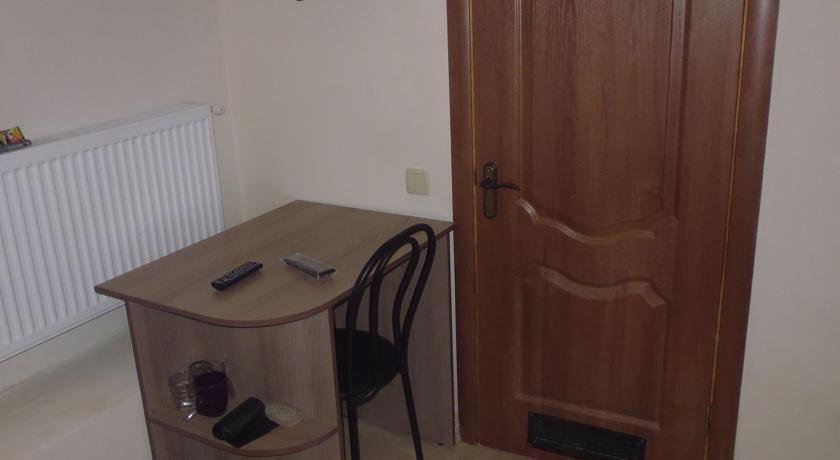 Гостиница Guest house at Makedonskogo street Симферополь