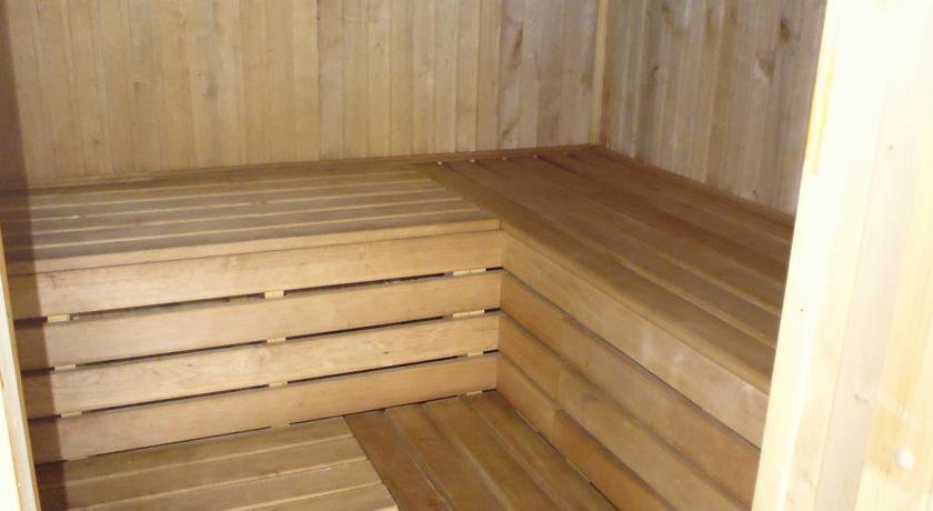 Гостиница Guest house at Makedonskogo street Симферополь-21
